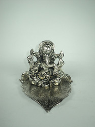 Manufacturers Exporters and Wholesale Suppliers of Ganesha On Leaf Indore Madhya Pradesh